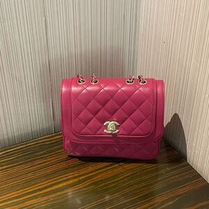 SOLD✅Chanel Fuchsia Quilted Shoulder Bag